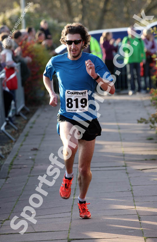 Ian Harding finishing 3rd in the Brampton to Carlisle 10 mile